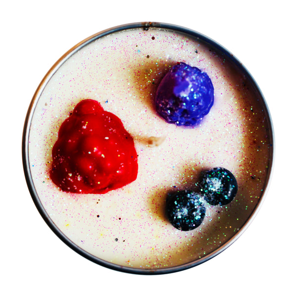 Winter Berries Christmas Soya Wax Candle Tin